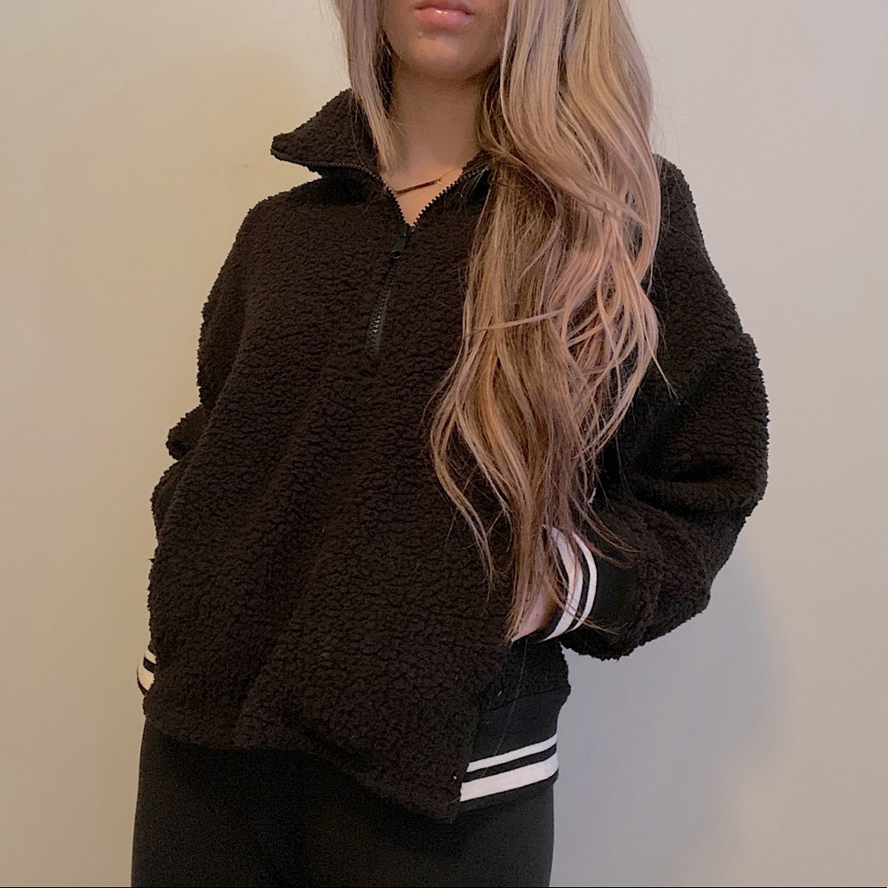 Sherpa sweatshirt